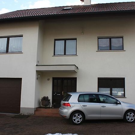 Kleine Ferienwohnung Инцлинген Экстерьер фото
