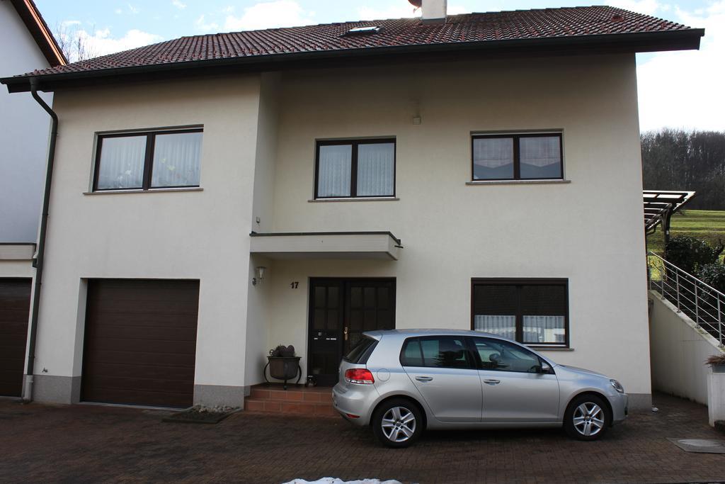 Kleine Ferienwohnung Инцлинген Экстерьер фото